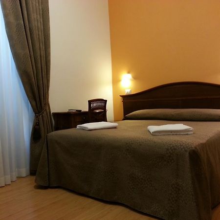 Guesthouse Alex II Rome Extérieur photo