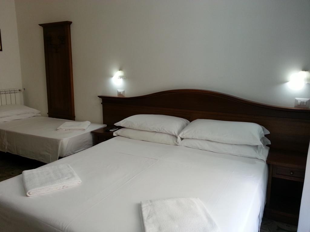 Guesthouse Alex II Rome Extérieur photo