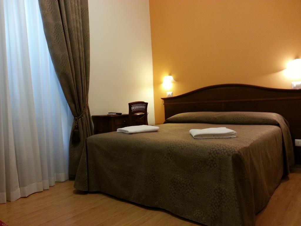 Guesthouse Alex II Rome Extérieur photo