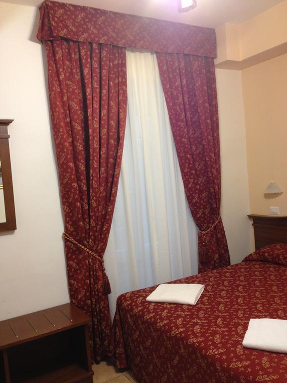 Guesthouse Alex II Rome Chambre photo